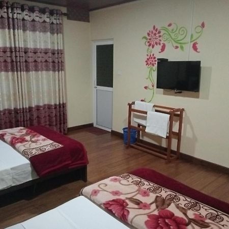 Thuvaraga Inn Nuwara Eliya Dış mekan fotoğraf